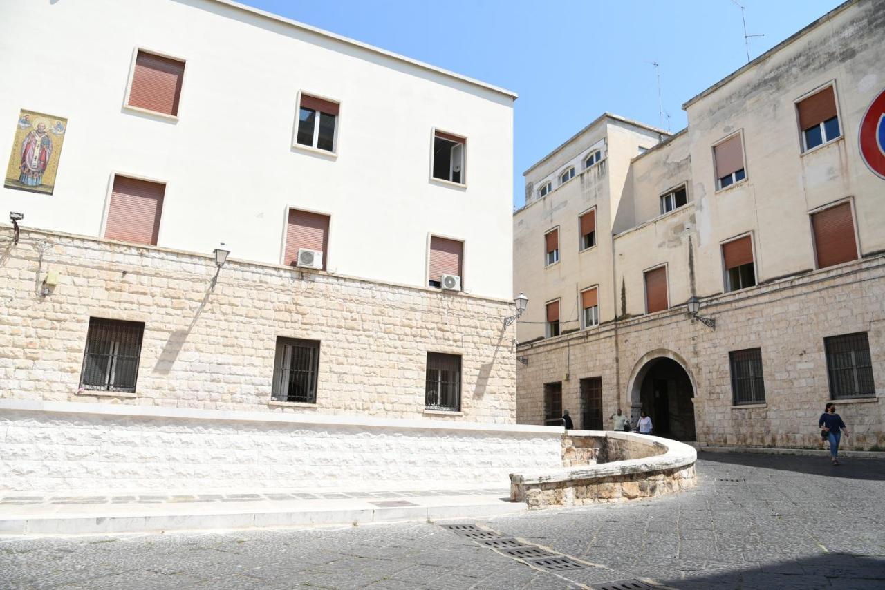 Palazzo Del Carmine Hotel Бари Екстериор снимка
